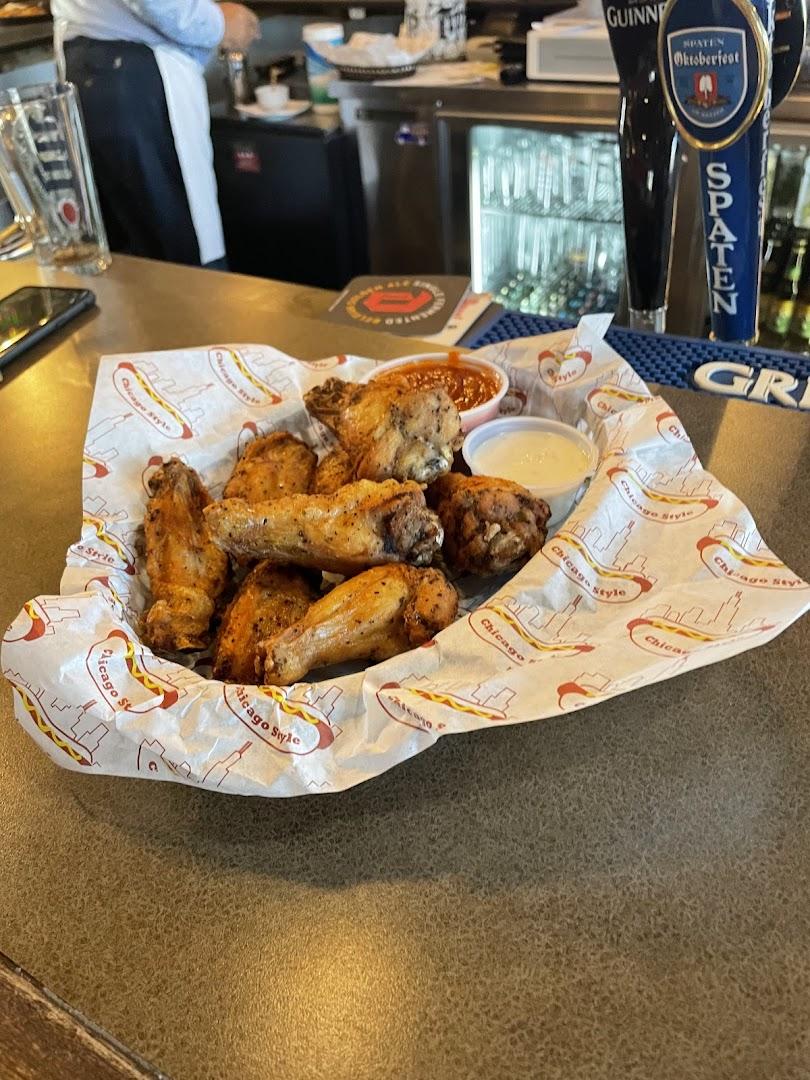 Bert's Bar & Grill